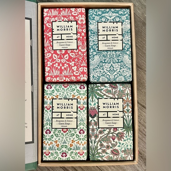 William Morris At Home Collection Bergamot and Vetiver Guest Soaps. - Picture 6 of 6